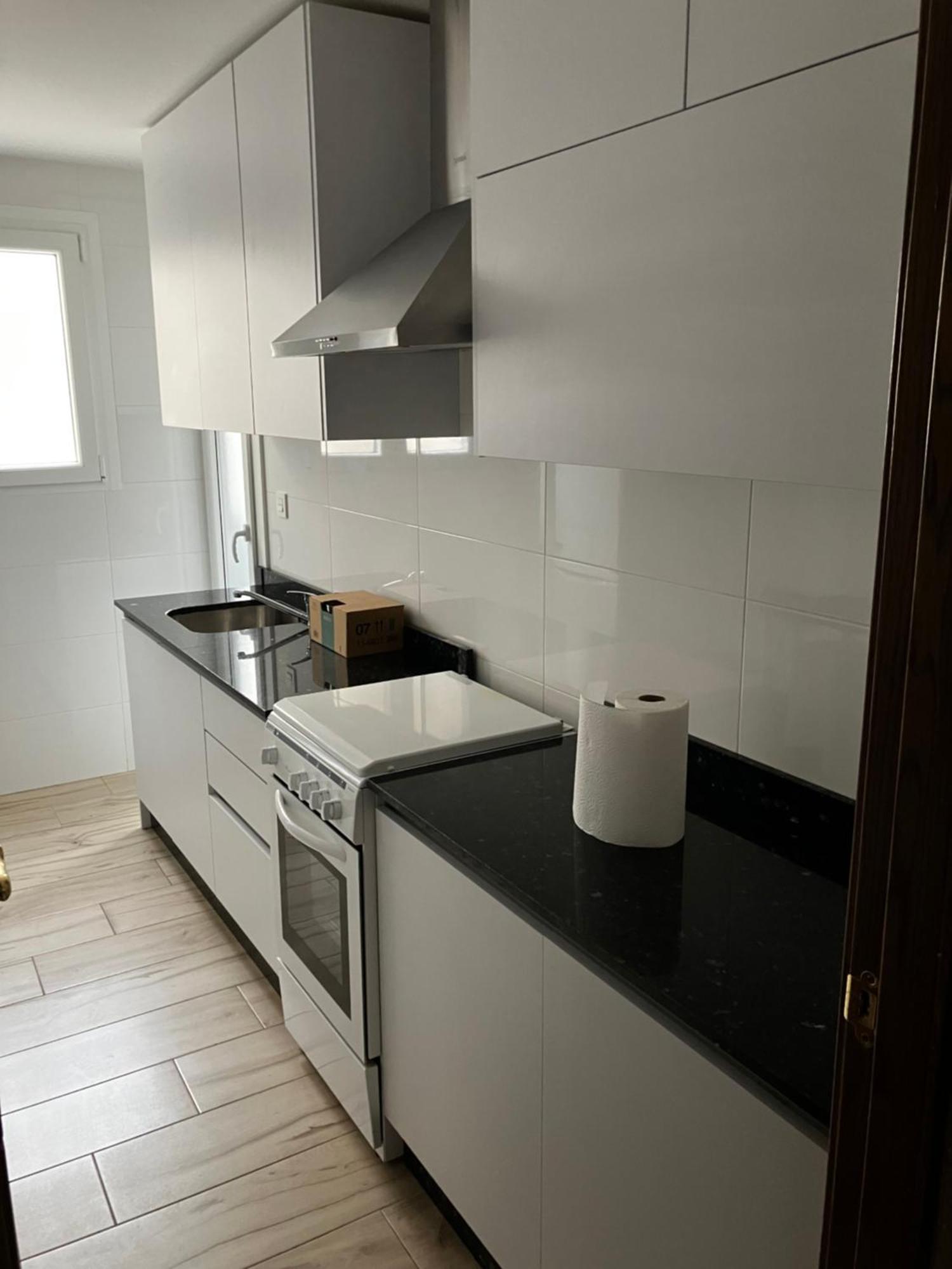 Apartamento En Camino De Ronda De Dos Habitaciones Y Salon Granada Eksteriør billede